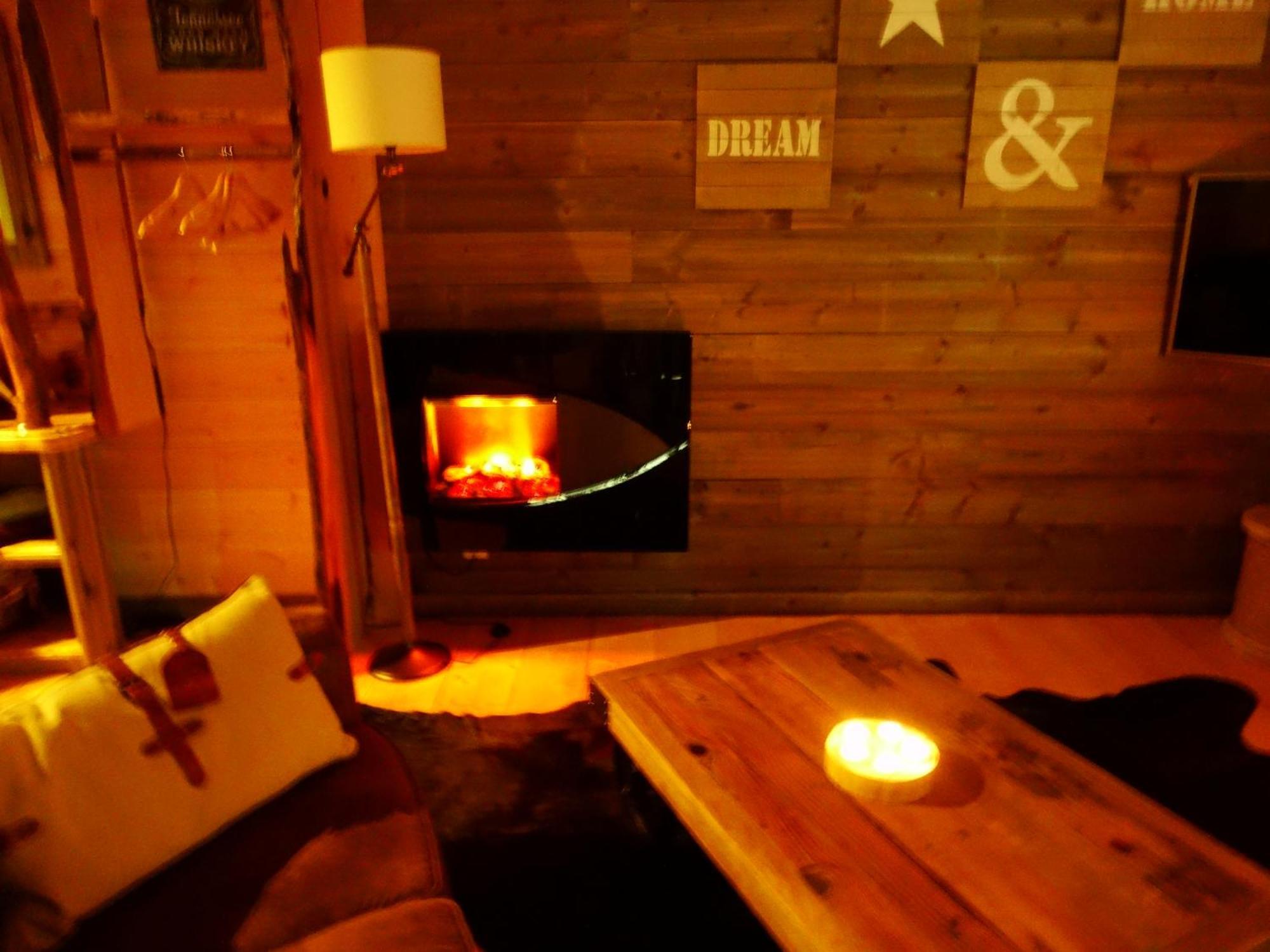 Hotel Etangs Du Moulin Suzy Habitación foto